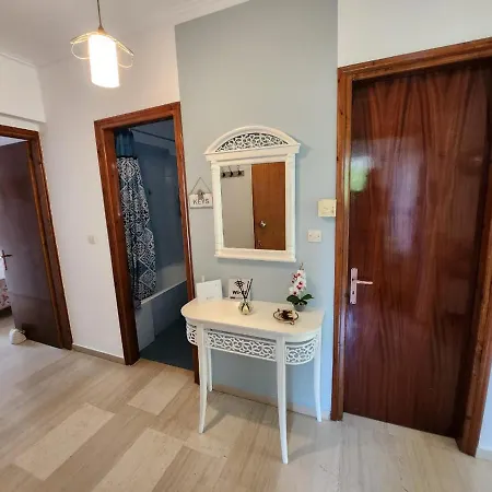 Queen Aspri Apartment 3' Min To The Beach! Antikyra Exterior foto