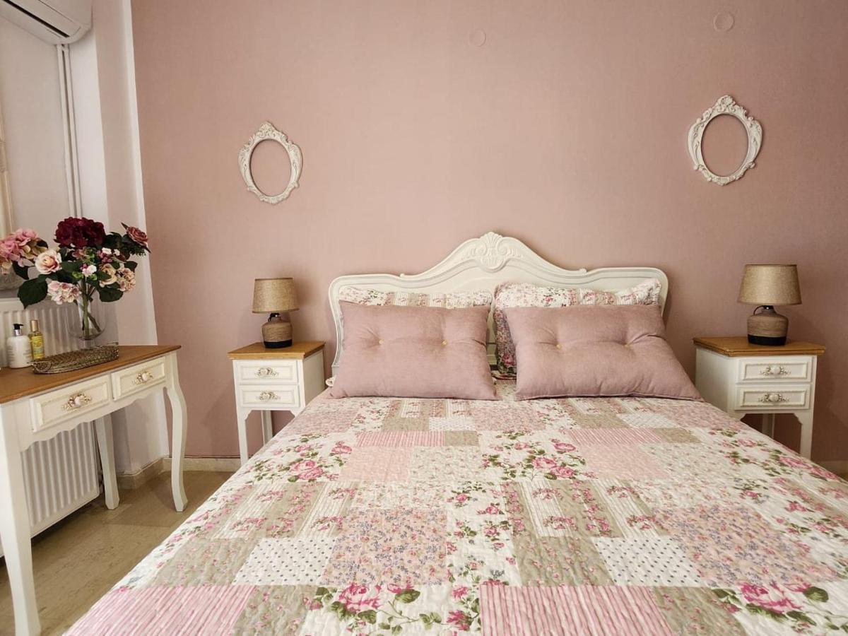 Apartment Queen Aspri 3' Min To The Beach!
